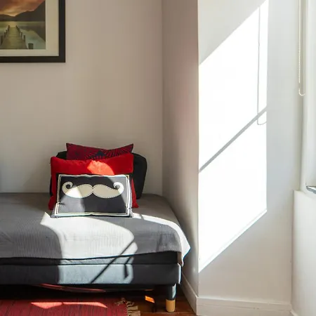 Apartment, Historic Charm & Cosy Living In Old Santana Hill Apartmán Lisboa