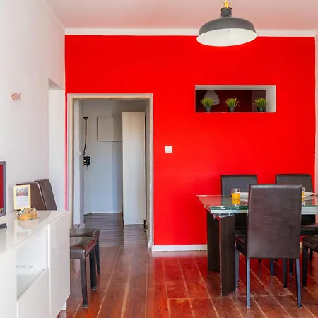 Apartment, Historic Charm & Cosy Living In Old Santana Hill * Lisboa