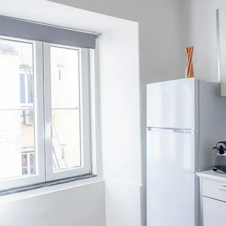 Apartman Apartment, Historic Charm & Cosy Living In Old Santana Hill Lisboa