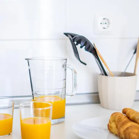 Апартаменты Lisbon Apartment